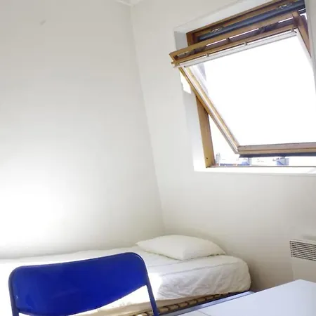 Charming Studio Close To The Des Invalides דירה פריז