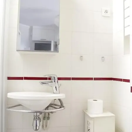 Charming Studio Close To The Des Invalides פריז